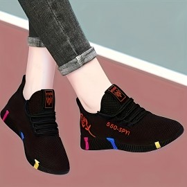 女性用通気性メッシュスニーカー - 軽量で快適なロートップスニーカー、スタイリッシュなローズ&ジグザグパターン、黒のカジュアルレースアップデザインで一日中履ける 女性用通気性メッシュスニーカー - 軽量で快適なロートップスニーカー、スタイリッシュなローズ&ジグザグパターン、黒のカジュアルレースアップデザインで一日中履ける