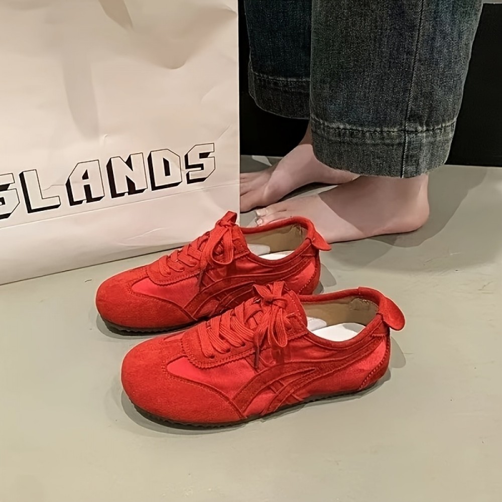 レディースレトロハニーガールスタイルスニーカー、通気性のあるレースアップカジュアルシューズ、ゴムソール、ファブリックインナーやインソール、夏用ロートッププレーントゥデザイン、スポーツとファッションに適したデザイン