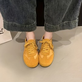 レディースレトロハニーガールスタイルスニーカー、通気性のあるレースアップカジュアルシューズ、ゴムソール、ファブリックインナーやインソール、夏用ロートッププレーントゥデザイン、スポーツとファッションに適したデザイン