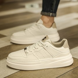 メンズ通気性夏カジュアルスニーカー - 白いフェイクスケートシューズ、ゴムソール、レースアップデザイン、丸いトゥ、カジュアルなアウトフィットに最適な高級なスタイル メンズ通気性夏カジュアルスニーカー - 白いフェイクスケートシューズ、ゴムソール、レースアップデザイン、丸いトゥ、カジュアルなアウトフィットに最適な高級なスタイル