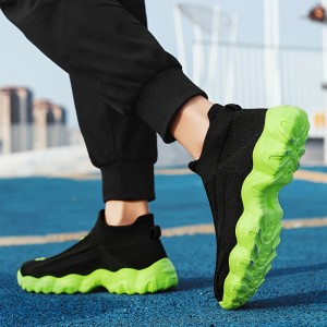 男性と女性のためのカジュアルなアスレチックシューズ、軽量なEVAソール、快適なファブリックリニング、スリッポンデザイン、スポーツとカジュアルな衣装に最適な通気性のあるメッシュミッドトップソックススニーカー